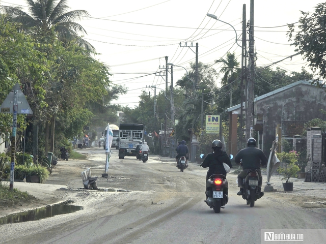 Đ&agrave; Nẵng: Sữa chữa khẩn cấp đường tỉnh oằn m&igrave;nh "g&aacute;nh" xe tải nặng sau th&ocirc;ng tin của Người Đưa Tin- Ảnh 6.