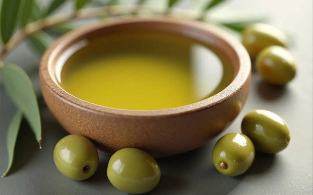 Những loại thực phẩm sau 40 tuổi n&ecirc;n ăn đều, gi&uacute;p tim khỏe, da mịn v&agrave; trẻ l&acirc;u tự nhi&ecirc;n - Ảnh 5.