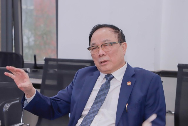 &ldquo;Hiếm c&oacute; nhiệm kỳ n&agrave;o t&ocirc;i được gặp gỡ với c&aacute;c l&atilde;nh đạo cấp cao nhiều như thế&rdquo;- Ảnh 1.