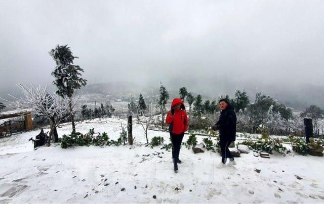 Miền Bắc sắp đ&oacute;n đợt gi&oacute; m&ugrave;a Đ&ocirc;ng Bắc cường độ mạnh, trời r&eacute;t đậm- Ảnh 1.