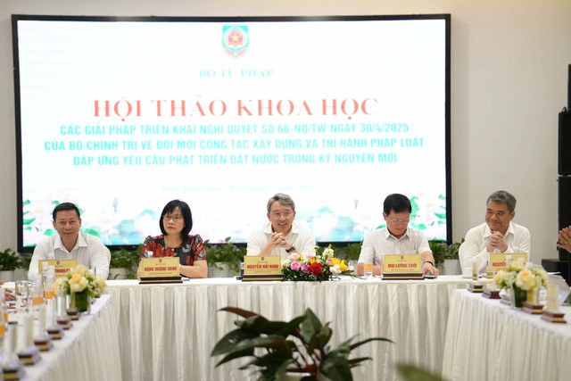 Bộ trưởng Bộ Tư ph&aacute;p Nguyễn Hải Ninh:
Nghị quyết số 66-NQ/TW thực sự l&agrave; "lời hiệu triệu" cho một cuộc cải c&aacute;ch thể chế s&acirc;u sắc- Ảnh 2.