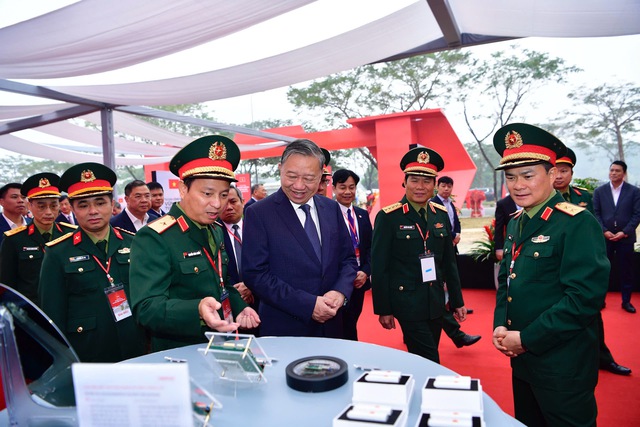 "Phải ki&ecirc;n định con đường tự lực, tự cường, nắm quyền kiểm so&aacute;t c&aacute;c c&ocirc;ng nghệ cốt l&otilde;i"- Ảnh 3.