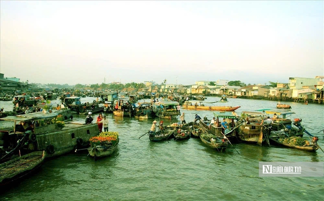 Giữ m&ugrave;a xu&acirc;n tr&ecirc;n chợ nổi C&aacute;i Răng- Ảnh 1.