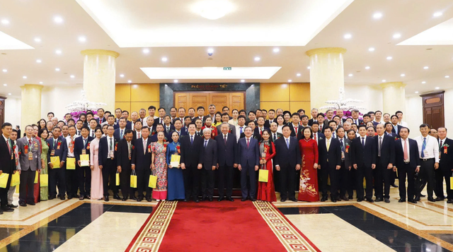 Chủ tịch Hội N&ocirc;ng d&acirc;n Việt Nam Lương Quốc Đo&agrave;n: Ph&aacute;t huy vai tr&ograve;, sức s&aacute;ng tạo của n&ocirc;ng d&acirc;n trong kỷ nguy&ecirc;n mới - Ảnh 2.