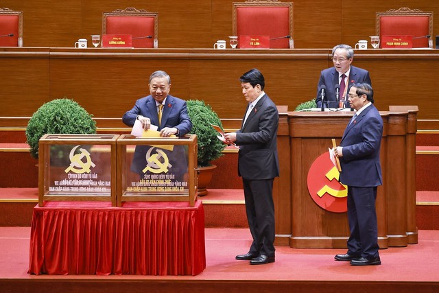 Đại hội XIV của Đảng: Bầu 200 Uỷ vi&ecirc;n Ban Chấp h&agrave;nh Trung ương kh&oacute;a XIV - Ảnh 5.