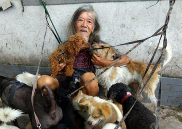 Bi kịch cậu ấm thừa kế 188 tỷ: Từ gi&agrave;u sang đến nhặt r&aacute;c mưu sinh qua ng&agrave;y - Ảnh 2.