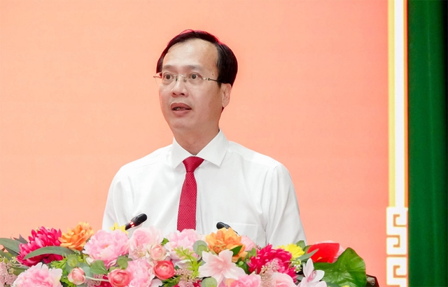 Tập trung thực hiện ba khâu đột phá chiến lược, đưa Vĩnh Long phát triển nhanh và bền vững - Ảnh 1.