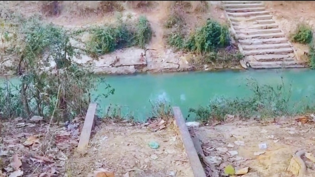 Cầu sắt dài 18 mét, nặng 30 tấn bị trộm trong đêm - Ảnh 1.