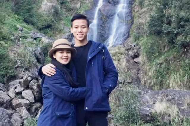 10 năm b&ecirc;n nhau của đội trưởng tuyển Việt Nam Quế Ngọc Hải v&agrave; cựu hoa kh&ocirc;i ĐH Vinh - Ảnh 1.