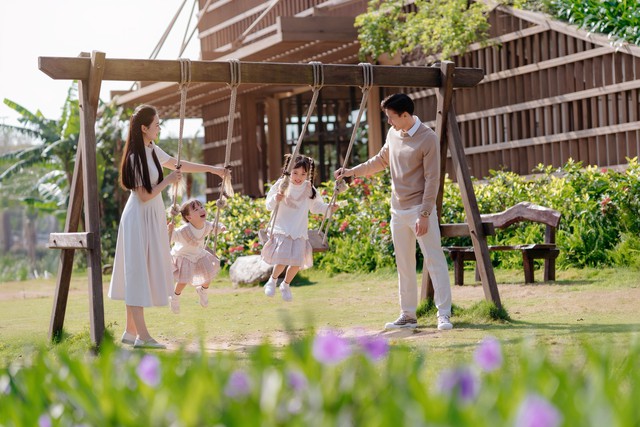 10 năm b&ecirc;n nhau của đội trưởng tuyển Việt Nam Quế Ngọc Hải v&agrave; cựu hoa kh&ocirc;i ĐH Vinh - Ảnh 9.