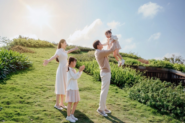 10 năm b&ecirc;n nhau của đội trưởng tuyển Việt Nam Quế Ngọc Hải v&agrave; cựu hoa kh&ocirc;i ĐH Vinh - Ảnh 7.