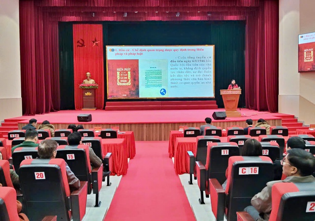 Hải Ph&ograve;ng: Đẩy mạnh tuy&ecirc;n truyền ph&aacute;p luật phục vụ bầu cử Quốc hội kh&oacute;a XVI- Ảnh 1.