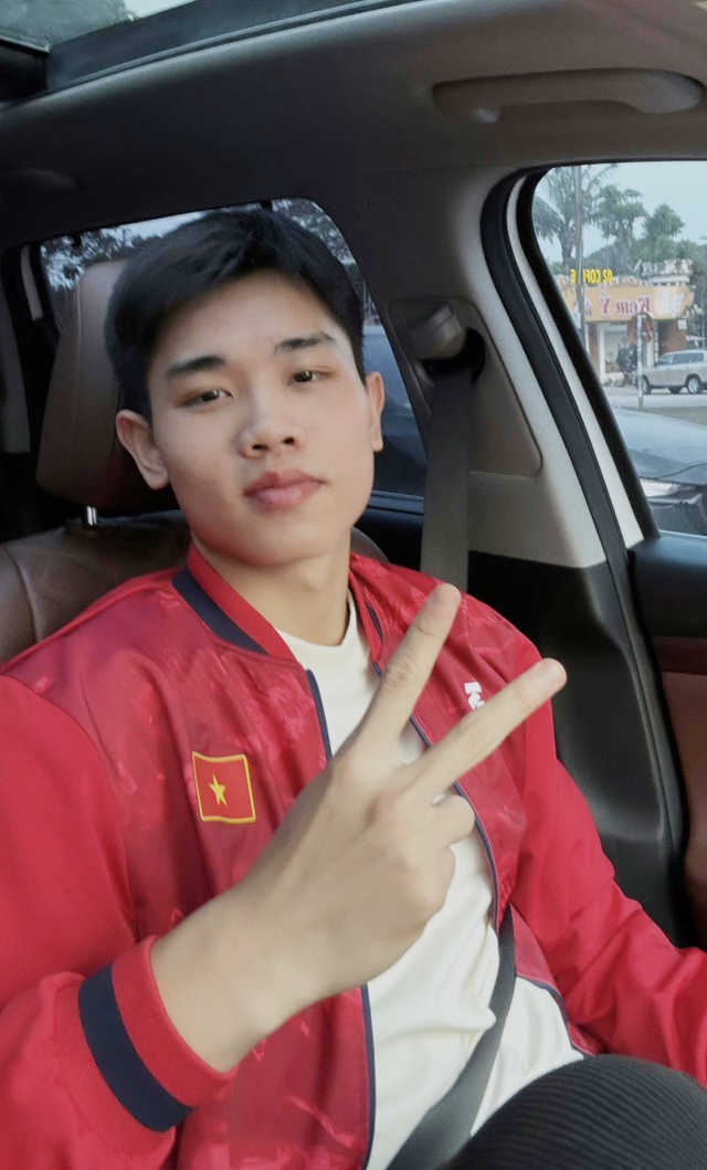 Cầu thủ Đ&igrave;nh Bắc sở hữu khối t&agrave;i sản đ&aacute;ng nể ở tuổi 22 - Ảnh 6.