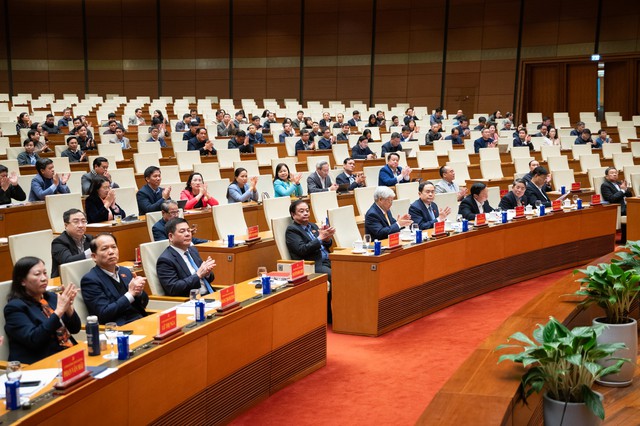 Chủ tịch Quốc hội chủ tr&igrave; Hội nghị th&ocirc;ng b&aacute;o nhanh kết quả Đại hội XIV của Đảng- Ảnh 1.