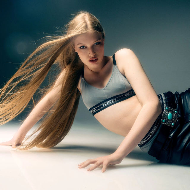 Con g&aacute;i tỷ ph&uacute; gi&agrave;u nhất thế giới: Từ "đ&oacute;a hồng đen" 1000 tỷ viết đơn từ bỏ cha ra đường mưu sinh - Ảnh 4.