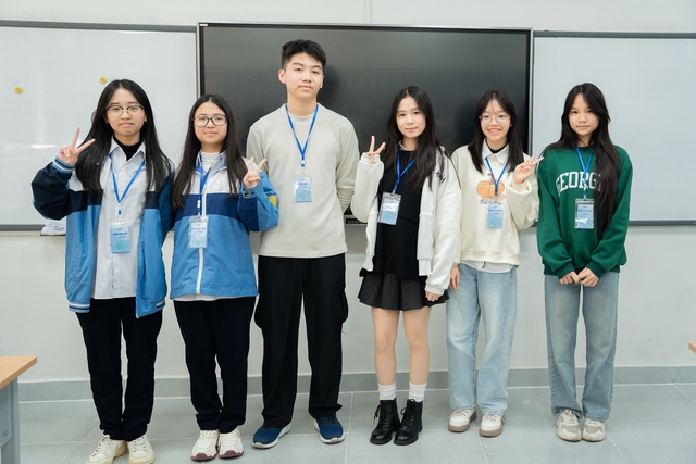 Nữ sinh sở hữu gần 500.000 followers tr&ecirc;n Tiktok ghi t&ecirc;n v&agrave;o chung kết Tiếng n&oacute;i Xanh - Ảnh 2.