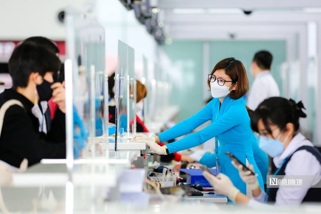 Giám sát người nhập cảnh tại cửa khẩu sân bay quốc tế, về từ vùng có dịch do virus Nipah - Ảnh 1.