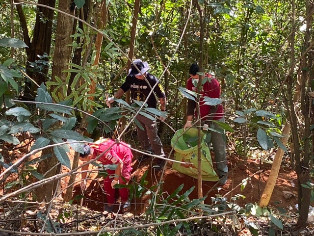Người đàn ông "đã chết" bất ngờ trở về nhà khiến cả gia đình sốc nặng- Ảnh 1. Người đàn ông "đã chết" bất ngờ trở về nhà khiến cả gia đình sốc nặng- Ảnh 1.
