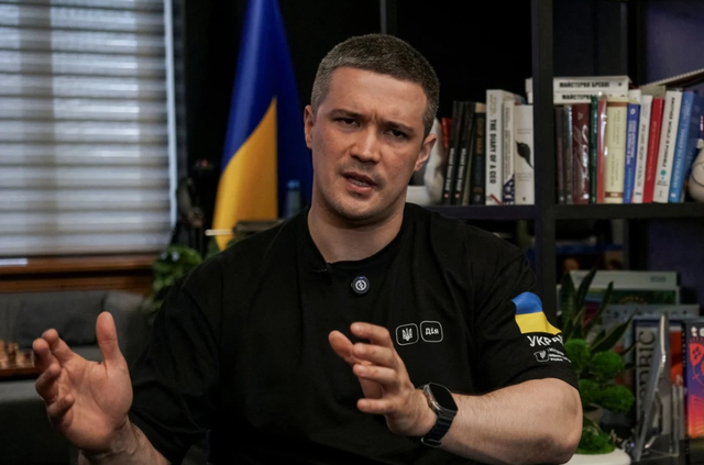 Ông Zelensky đề cử “đồng minh đáng tin cậy” làm Bộ trưởng Quốc phòng mới của Ukraine - Ảnh 1.