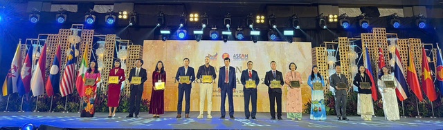 Quy Nhơn được vinh danh Đ&ocirc; thị Du lịch sạch ASEAN 2026- Ảnh 1.
