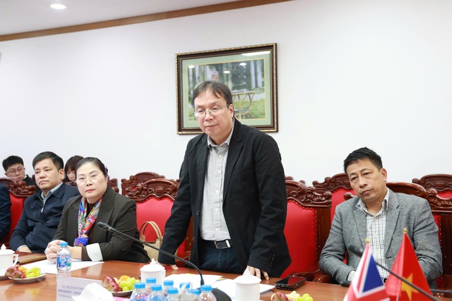 NXBGDVN th&uacute;c đẩy triển khai Đề &aacute;n đưa tiếng Anh th&agrave;nh ng&ocirc;n ngữ thứ hai trong trường học- Ảnh 2.