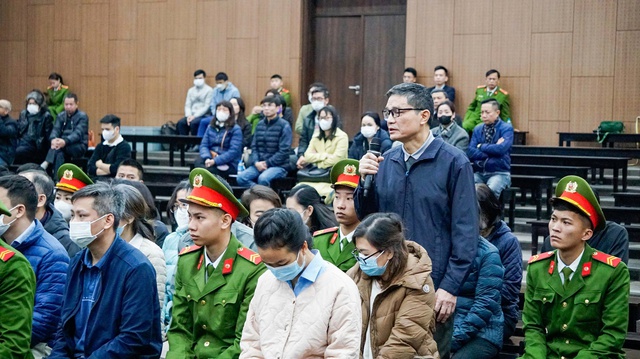 Nhận hối lộ 43 tỷ đồng, cựu Cục trưởng ban đầu không nghĩ là sai - Ảnh 1.