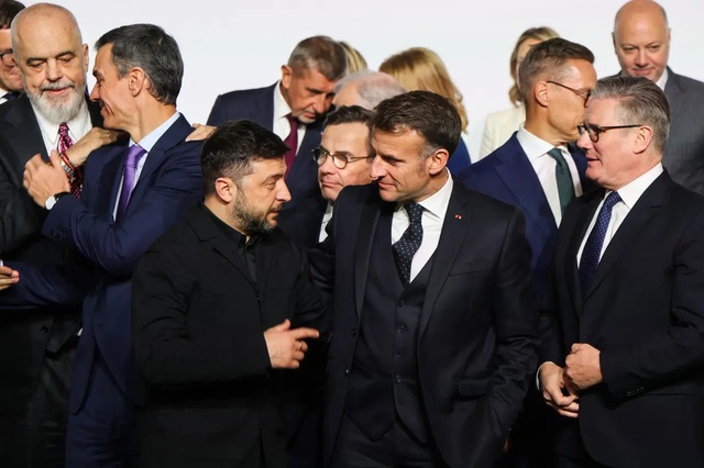&Ocirc;ng Zelensky, Anh v&agrave; Ph&aacute;p k&yacute; tuy&ecirc;n bố về lực lượng đa quốc gia tại Ukraine - Ảnh 1.