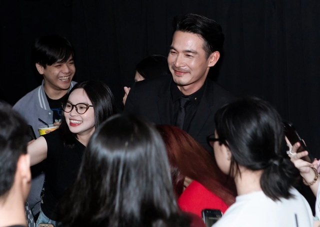 Nam t&agrave;i tử độc th&acirc;n ở tuổi U50, v&agrave;o vai phản diện ấn tượng nhất "Thi&ecirc;n đường m&aacute;u" - Ảnh 6.