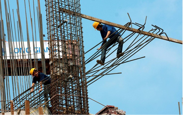 V&igrave; sao c&aacute;c c&ocirc;ng trường chưa giải được "cơn kh&aacute;t" nguồn nh&acirc;n lực? - Ảnh 1.