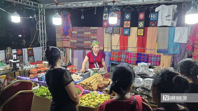 Phiên chợ vùng cao ở kinh đô Lam Kinh: Đưa văn hóa, sản vật đến với du khách, kích cầu du lịch- Ảnh 4.