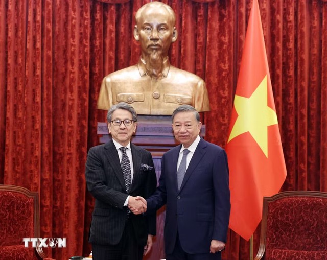 Tổng Bí thư, Chủ tịch nước Tô Lâm tiếp Chủ tịch Ngân hàng Hợp tác Quốc tế Nhật Bản - Ảnh 1.