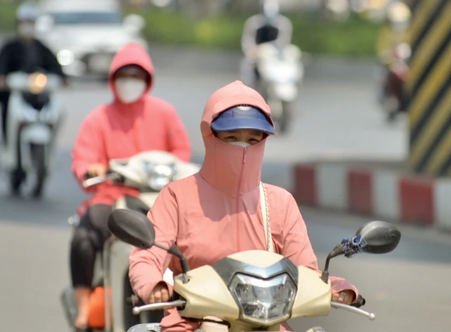 Dự b&aacute;o thời tiết 13/10/2026: Miền Bắc ng&agrave;y nắng, nhiệt độ cao nhất 33 độ - Ảnh 1.