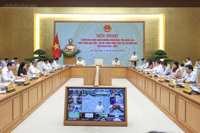 Thủ tướng: Ưu tiên nguồn lực cho các nhiệm vụ thiết yếu tác động trực tiếp đến đời sống người dân - Ảnh 2.