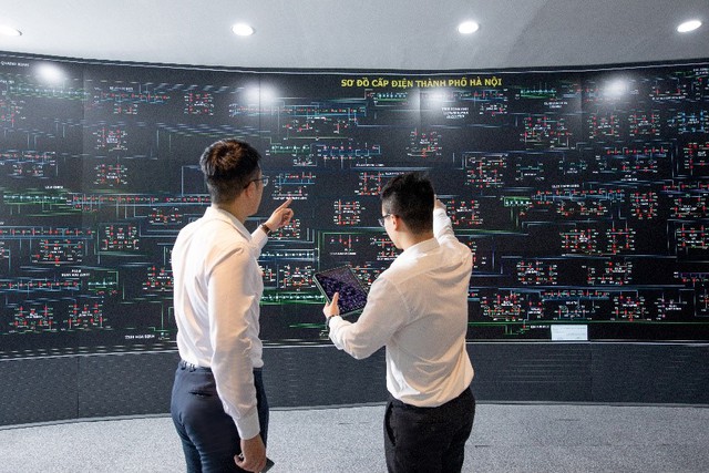Khoa học công nghệ đang tạo ra những thay đổi rõ nét trong hoạt động của Tổng công ty Điện lực Hà Nôi - Ảnh 1.