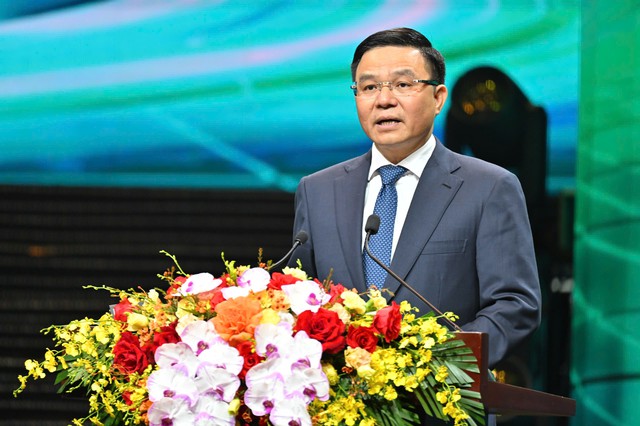 Bộ trưởng Bộ Công Thương nêu 4 hướng đổi mới Chương trình Thương hiệu quốc gia - Ảnh 1.