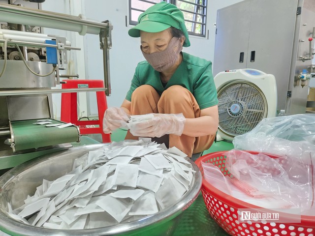 Đánh thức vùng gò đồi, cho doanh thu 10 tỷ mỗi năm nhờ trồng cây dược liệu- Ảnh 2.