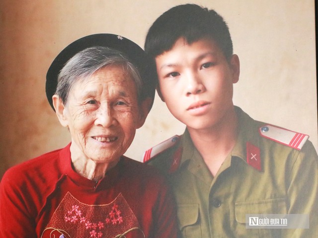 Ấm áp nghĩa tình dưới mái nhà của hai thế hệ vợ liệt sĩ - Ảnh 1.