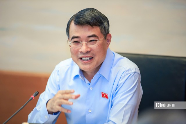 Thủ tướng L&ecirc; Minh Hưng: "Gi&aacute; đất v&agrave; bất động sản chắc chắn sẽ giảm" - Ảnh 1.
