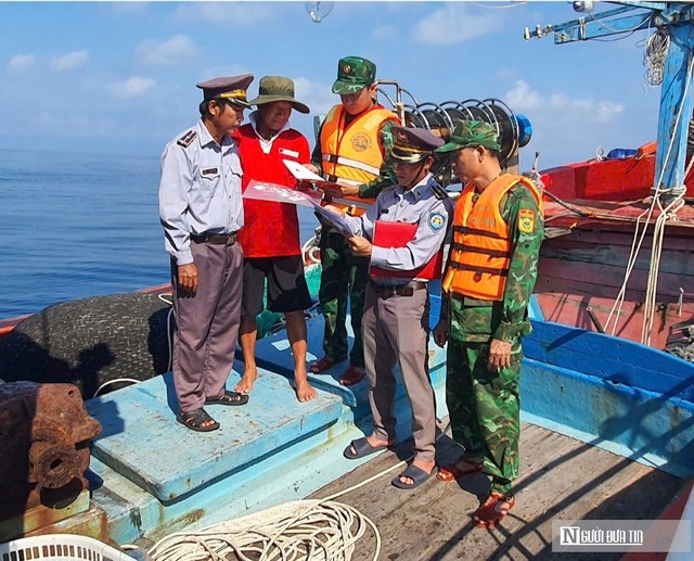 Quảng Trị: Siết chặt kỷ cương, quyết liệt xử lý nghiêm vi phạm IUU- Ảnh 1.