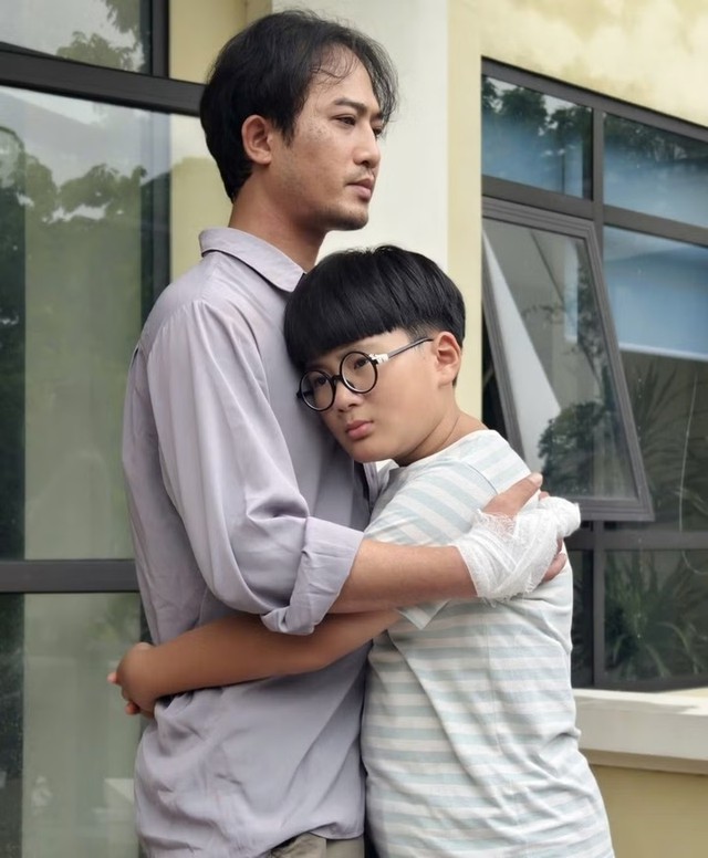 "Con trai" của Doãn Quốc Đam và Huyền Lizzie tiết lộ bản thân từng rất sợ - Ảnh 1.