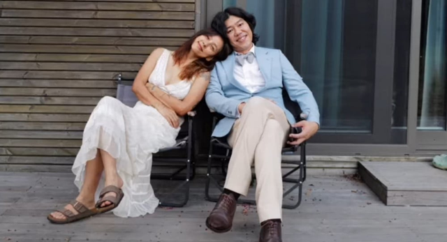 "Nữ hoàng gợi cảm" Lee Hyori tận tình chăm sóc chồng mắc bệnh về thần kinh phế vị - Ảnh 1.