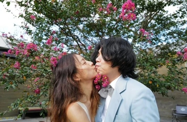 "Nữ hoàng gợi cảm" Lee Hyori tận tình chăm sóc chồng mắc bệnh về thần kinh phế vị - Ảnh 4.