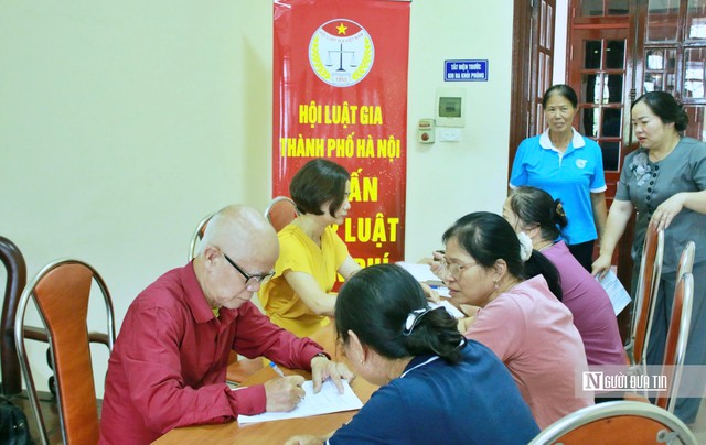 Hội Luật gia Việt Nam t&ocirc;n vinh những tập thể, c&aacute; nh&acirc;n xuất sắc trong c&ocirc;ng t&aacute;c ph&aacute;p luật- Ảnh 1.
