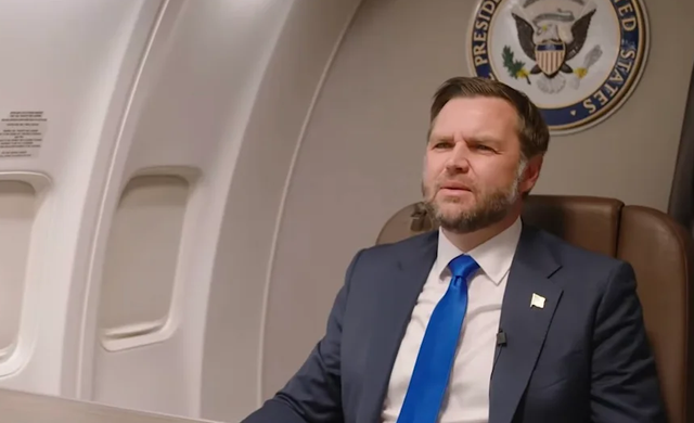 “Phó tướng” của ông Trump không cho rằng Ukraine nên gia nhập NATO- Ảnh 1.