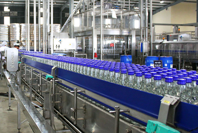 Lần đầu tiên chủ hãng rượu Vodka Hà Nội báo lãi 9 tháng đầu năm - Ảnh 1.
