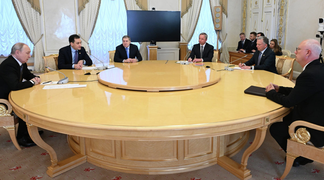 Ông Putin, ông Zelensky cùng nhất trí nối lại đàm phán 3 bên nhằm chấm dứt xung đột Nga - Ukraine - Ảnh 2.