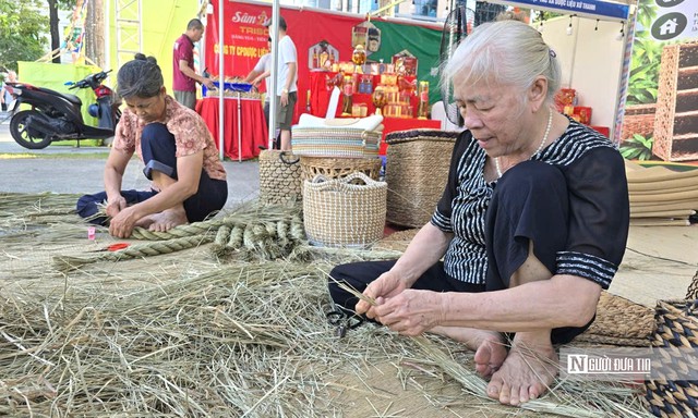 Nghệ nhân U80 đưa cây cói xuất ngoại thu về hàng triệu USD- Ảnh 1.