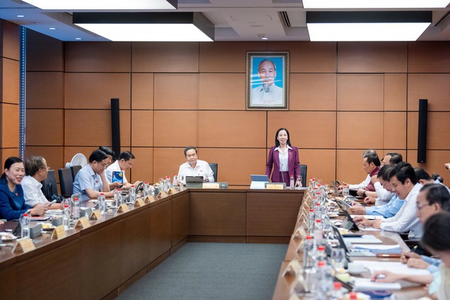 "Thông thoáng cho người làm ăn chân chính, nhưng phải nghiêm khắc với kẻ gian dối" - Ảnh 2.