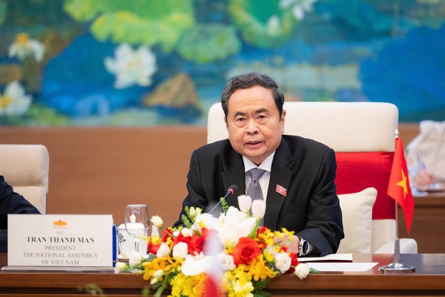 Chủ tịch Quốc hội Trần Thanh Mẫn hội kiến Thủ tướng Cộng hòa Ba Lan - Ảnh 3.