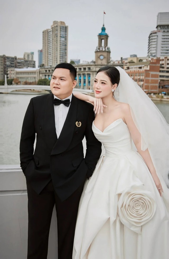 Lễ nạp t&agrave;i tiền tỷ, tr&aacute;p ri&ecirc;ng cho c&ocirc; d&acirc;u độc lạ c&oacute; một kh&ocirc;ng hai ở Triệu Sơn, Thanh H&oacute;a - Ảnh 1.